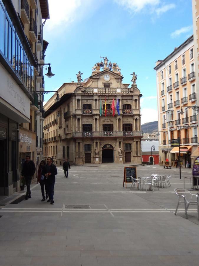 Plaza Consistorial Daire Pamplona Dış mekan fotoğraf